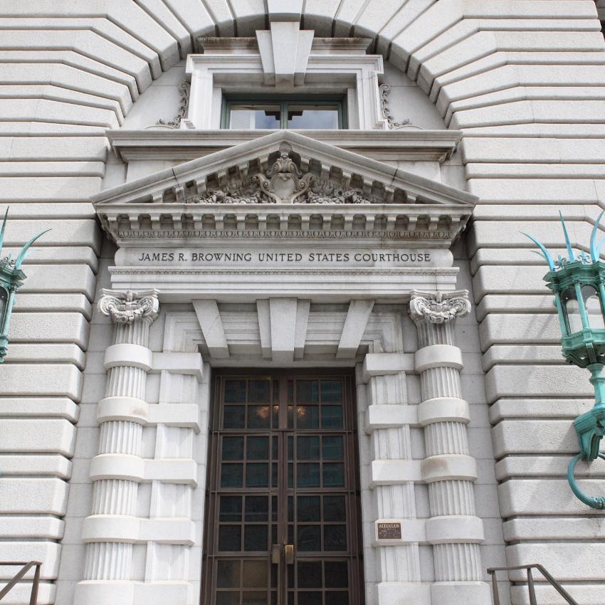 Commercial Litigation Banner