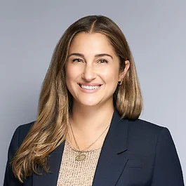 Photo of Kelly Winter Weil